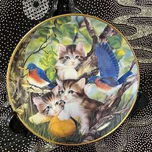 Limited Edition collectors plate Franklin Mint Heirloom kittens cat Spinning A Yarn Sprovach 3 kittens playing with wool and birds cute vgc