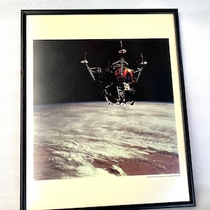 Set Of 4 Framed Vintage Nasa Photographs Apollo and Gemini Missions Earth Views : USA , Middle East , Gulf Of California Earth curvature
