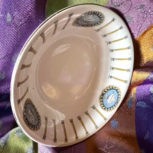 Alfred Meakin  Glo White Antique Bowls made In England soup bowls set of 6 small bowls 17 cm / 6 3/4 inches set of 6