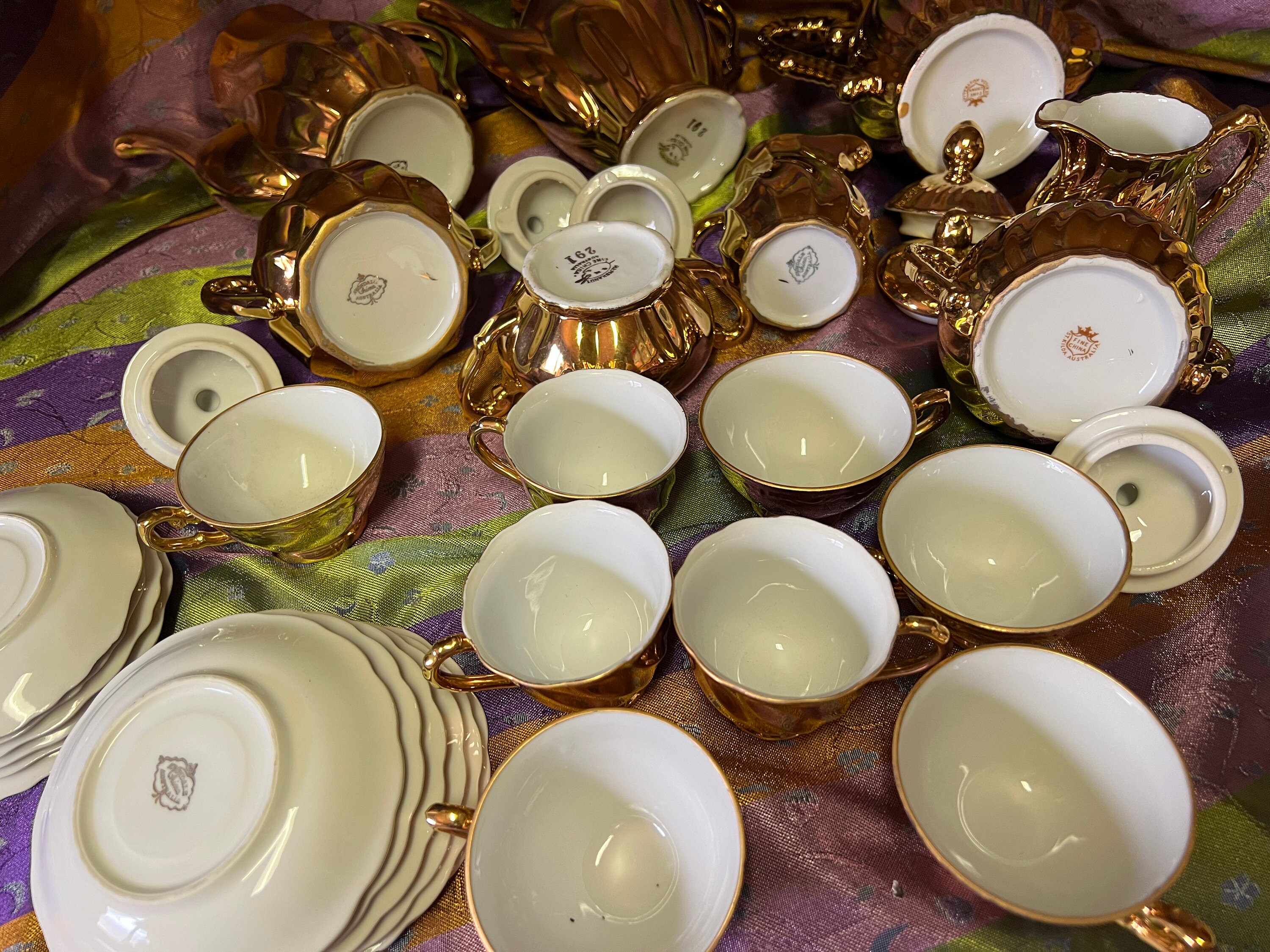 22k Gold Plated Australian Pottery Rembrandt Avondale St. Kilda 34