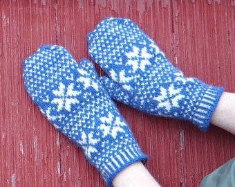 Blue and white wool mittens with Nordic star pattern, hand knitted woman's mittens, handknit mitts natural, fair isle mittens /Ready to ship