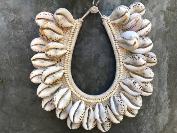 Silver Tribal Shell Necklace Silver Boho Bib Necklace