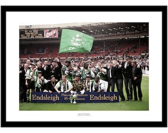 GIFTSEARCH Plymouth Argyle FC The Pilgrims Football Club Genuine Black Leather Wallet GIFTSEARCH Plymouth Argyle FC The Pilgrims Football Club Genuine Black Leather Wallet