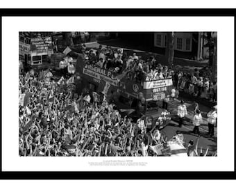 Arsenal 1998 Double Winning Team Open Top Bus Celebrations Photo Memorabilia