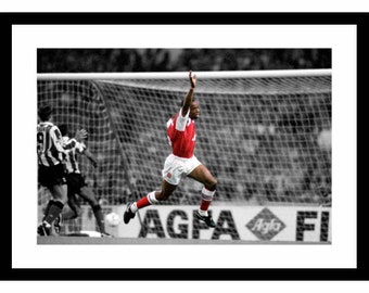 Ian Wright Arsenal FC Legend Spot Colour Photo Memorabilia