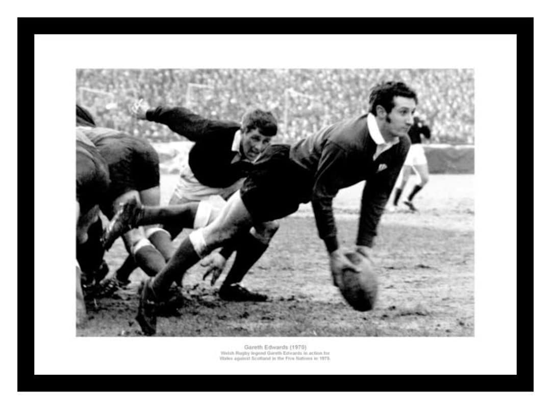 gareth-edwards-1970-five-nations-wales-rugby-photo-memorabilia-etsy