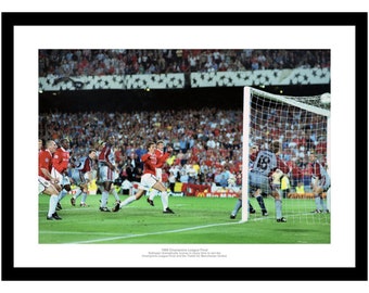 Solksjaer Goal Manchester United v Bayern Munich 1999 Photo Memorabilia