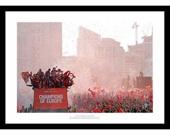 Liverpool FC 2019 Champions League Final Open Top Bus Celebrations Photo Memorabilia