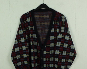 Vintage cardigan with wool size. L black multicolored checkered