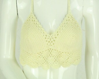 Hand knitted boho knit top size. One size cream crochet top NEW