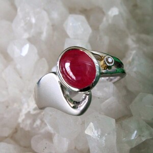 High Quality Design, 2 ct. Unheated/Untreated Translucent-Red Burmese Ruby and Diamond Gemstone Set in a Handmade Two-Tone Silver/Gold Ring