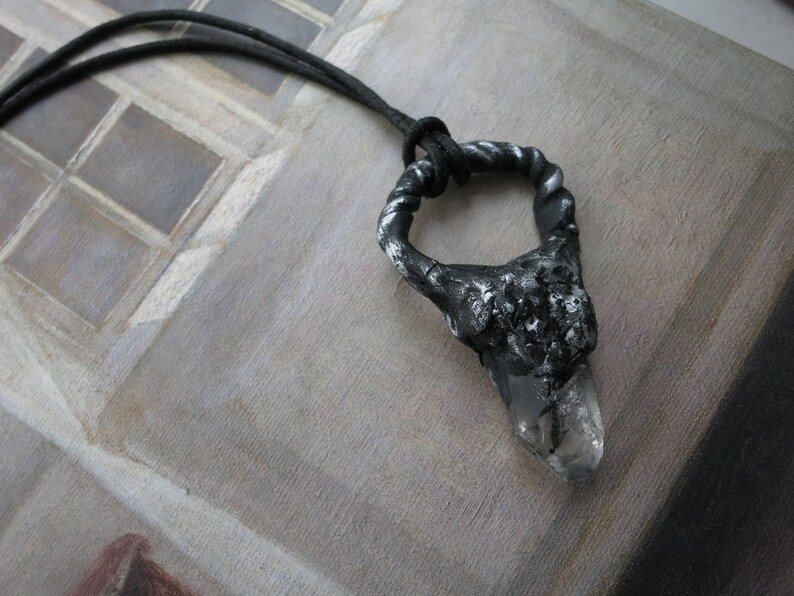 Chunky quartz necklace