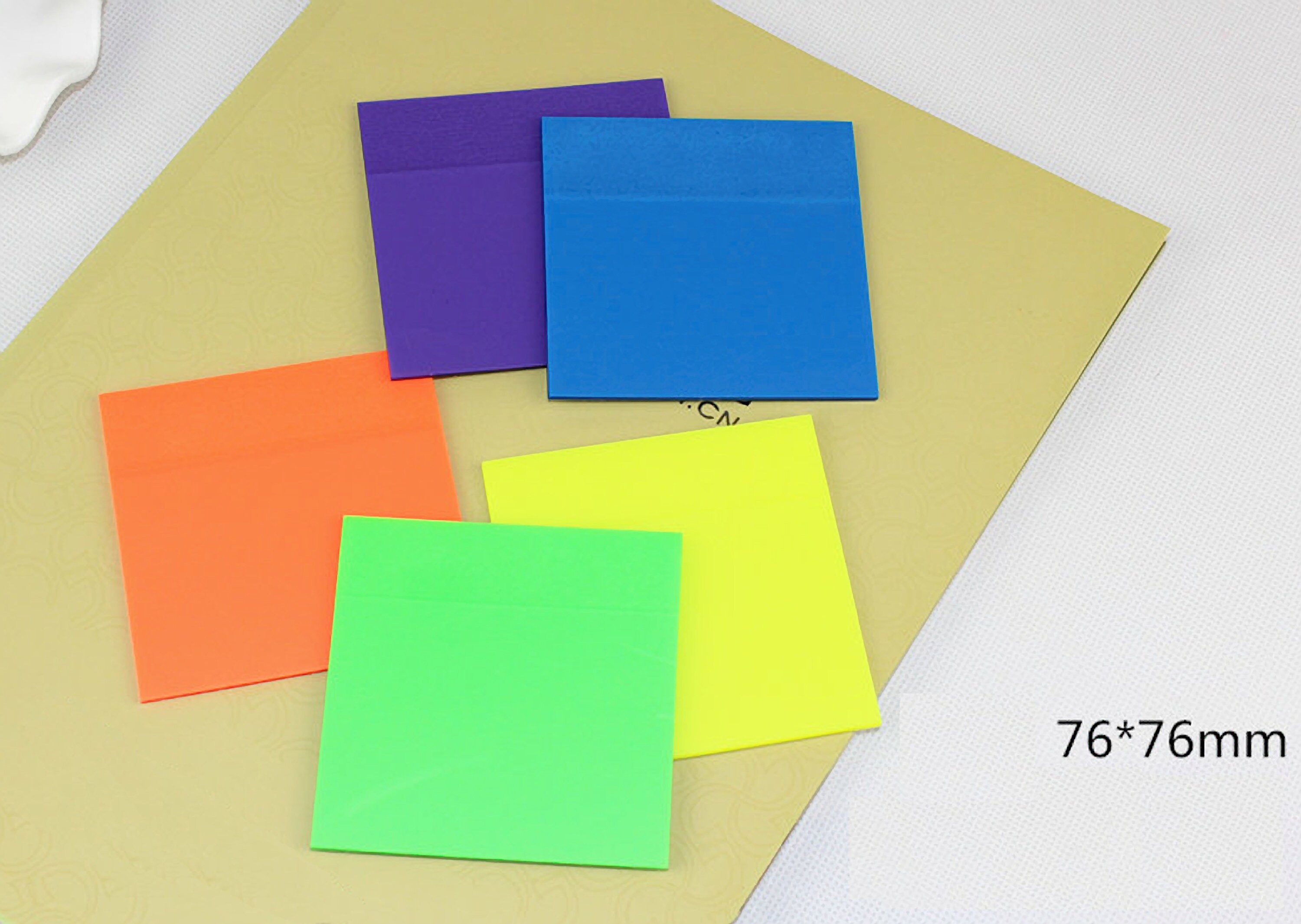100 Sheets Transparent Sticky Note Pads, 2.75 x 3.74 Translucent Sticky  Notes, Waterproof Self-Adhesive Clear Sticky Notes, Page Markers Index Tabs