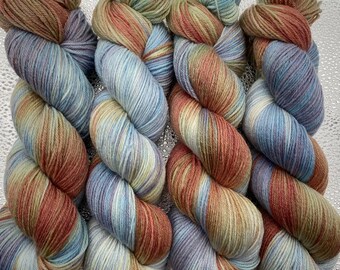 ALICE, Merino/Tencel (Lyocell), merino60/tencel40 4-ply, 100g/3,5oz, handdyed