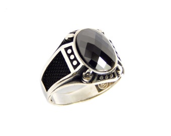 Sterling Silver Men Ring with Black Cubic Zirconia Stone