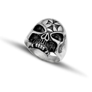 Sterling silver 925 scull ring