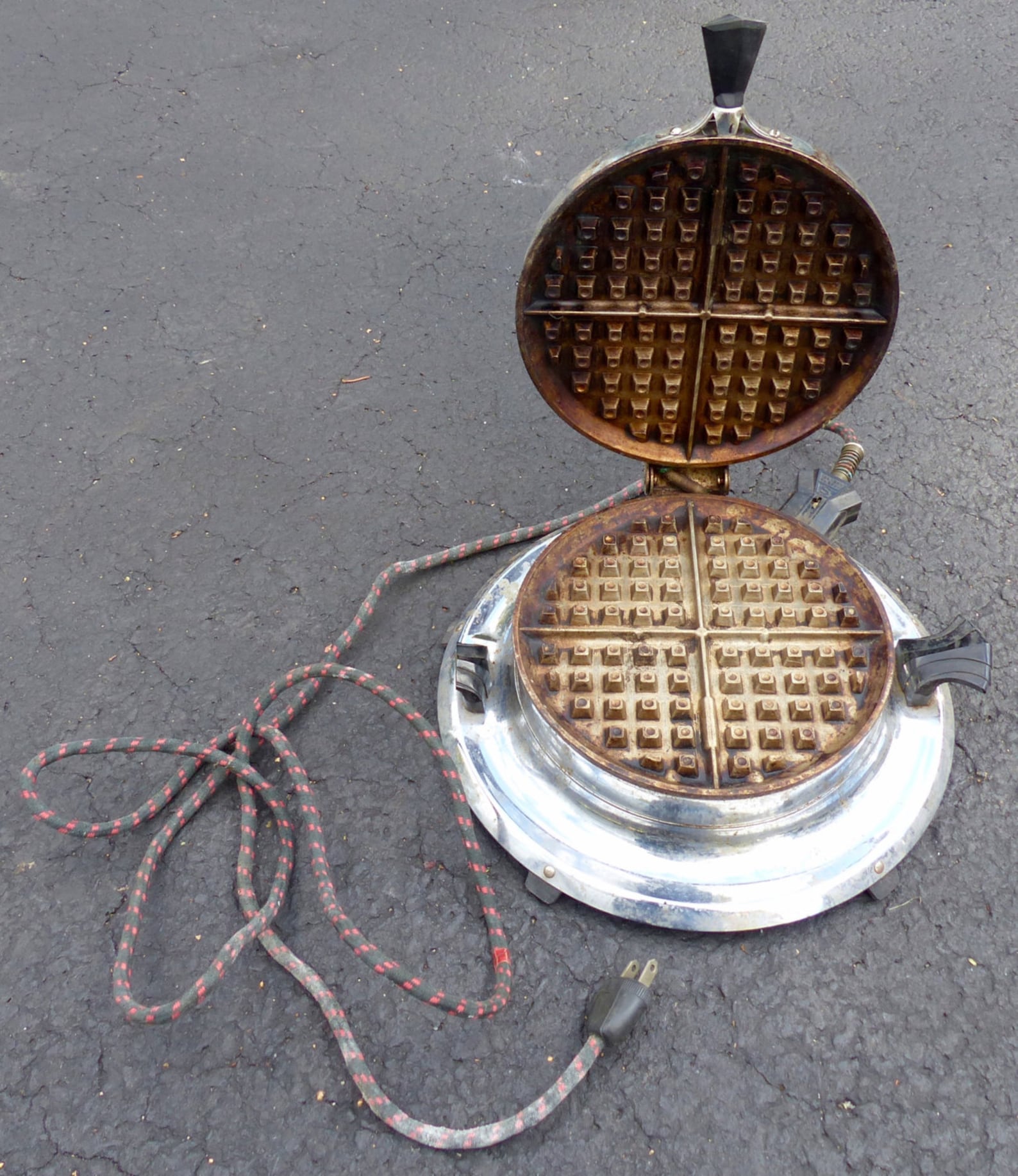 Antique Heatmaster Electric Waffle Iron with Cloth Cord Etsy