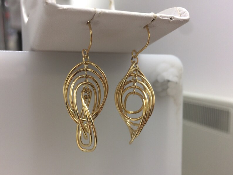 9ct Yellow Gold Entwined Drop Earrings
