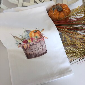 Pumpkin Gourds Towel - Fall Decor Flour Sack - Farmhouse Decor - Kitchen Tea Towel - Housewarming - Kitchen Decor - Pumpkin Decor Autumn