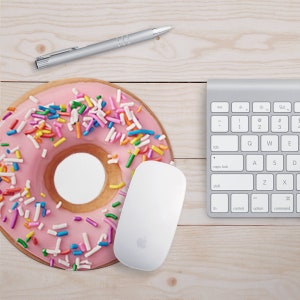 Donut Lovers Mousepad - Donut Mouse Pad - Food Mouse Pad - Gift for Dad - Mothers Day Gift - Funny Work at Home Desk Accessory - Foodie Gift