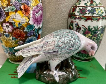 Vintage Japanese Toyo porcelain dove, hand painted.