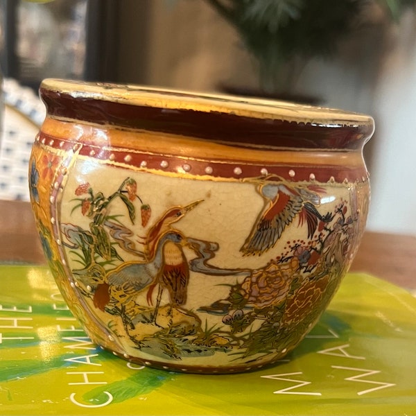 Vintage Chinese Satsuma style planter, fish bowl, Hand painted.