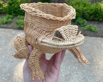 Vintage wicker frog basket