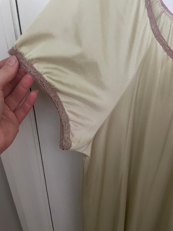 Vintage Vanity Fair celadon green nightgown - image 5
