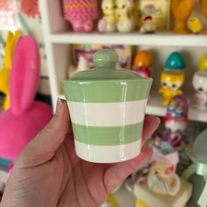 Vintage Hallmark green stripe cornishware sugar bowl