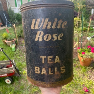 White Rose Tea Ball jumbo tin box