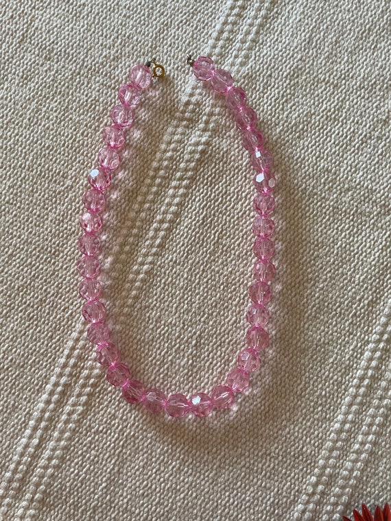 Vintage pink plastic beaded costume jewelry neckl… - image 1