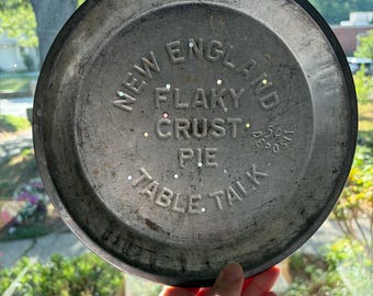 Vintage New England pie crust tin