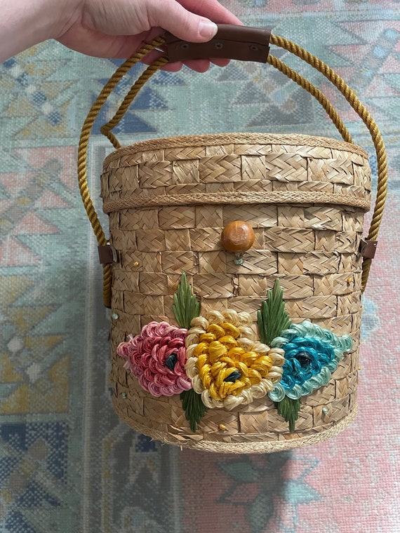 Vintage raffia bucket basket purse