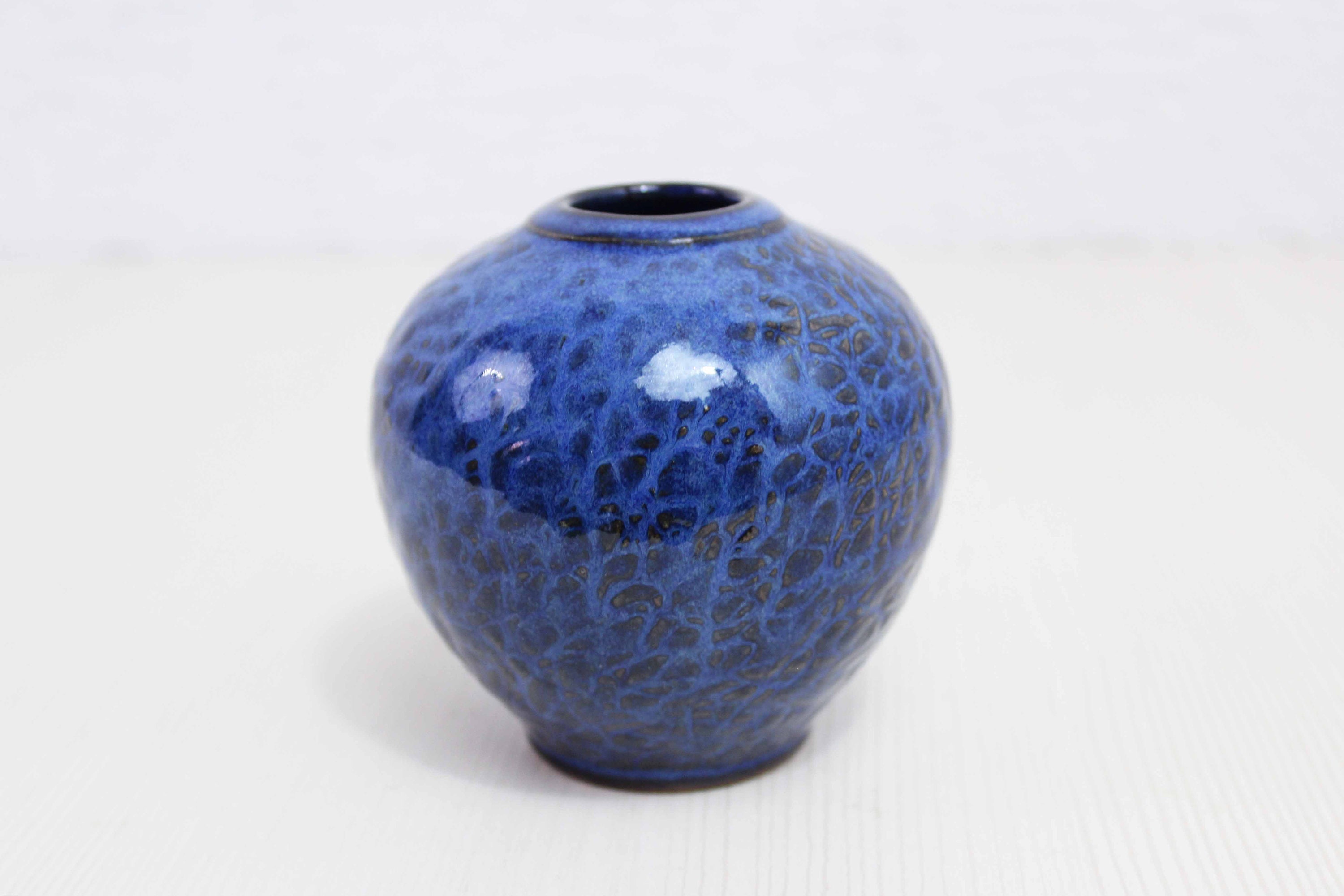 Grand Vase Boule En Grès Bleu – H&H – Déco Intérieure – Hauteur 56 Cm
