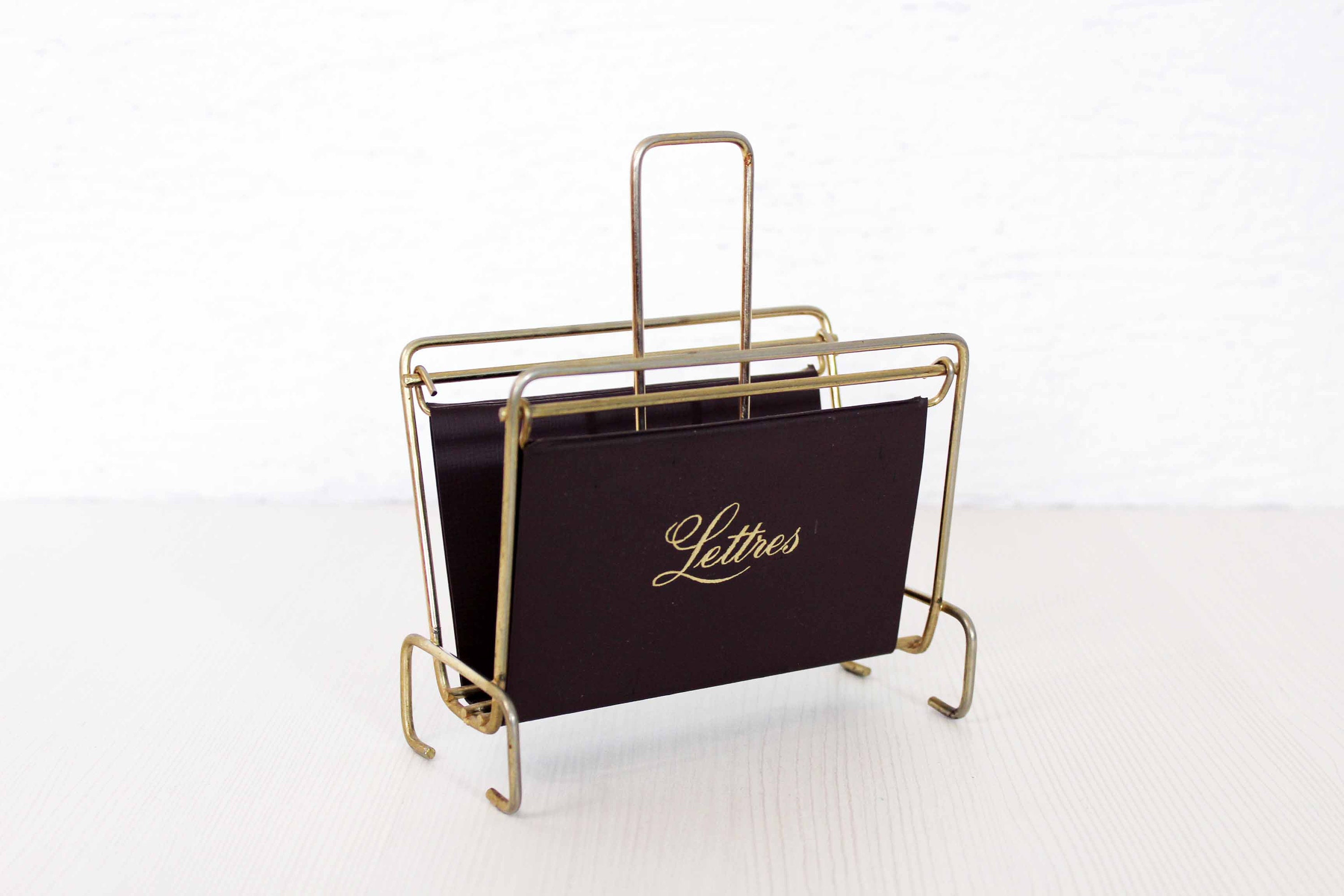 Porte Lettres Vintage en Métal et Vinyle