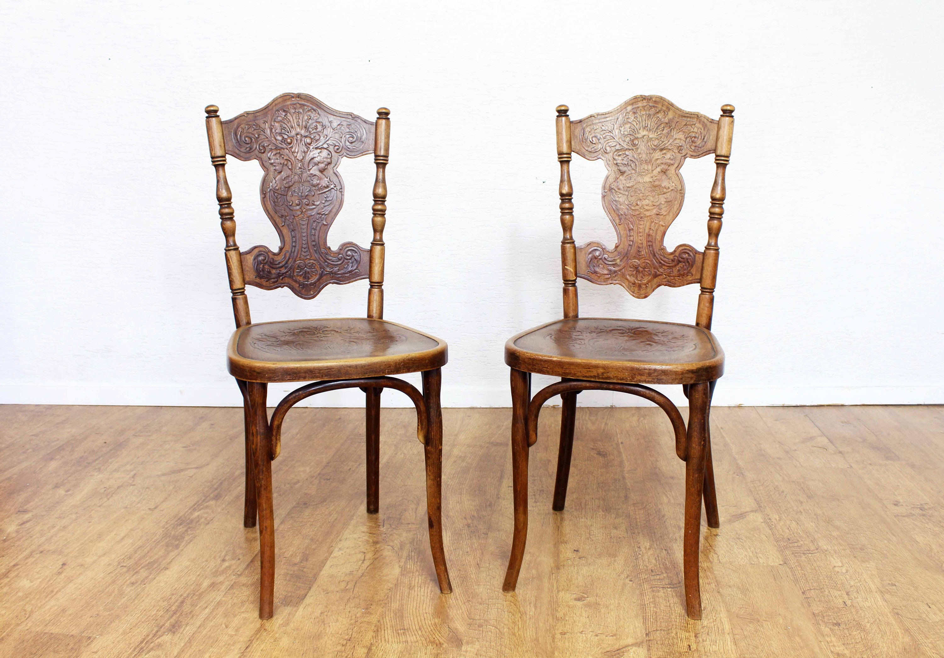 Paire de Chaises Gaufrées Jacob & Josef Kohn