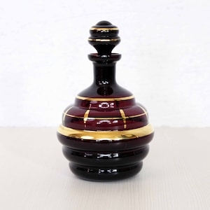 Vintage Decanter in smoked and golden glass