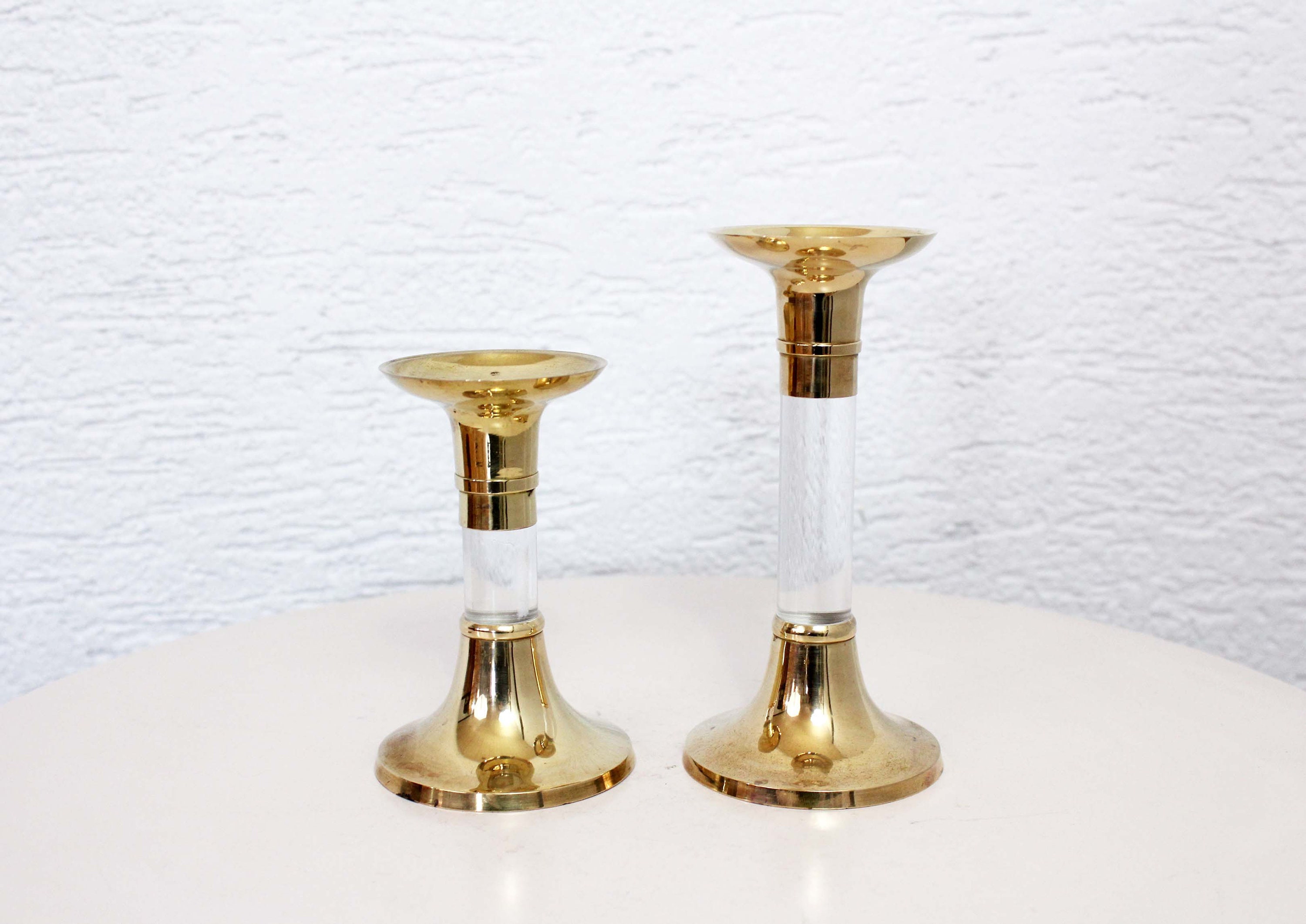 Set de Deux Bougeoirs Vintage en Lucite et Laiton