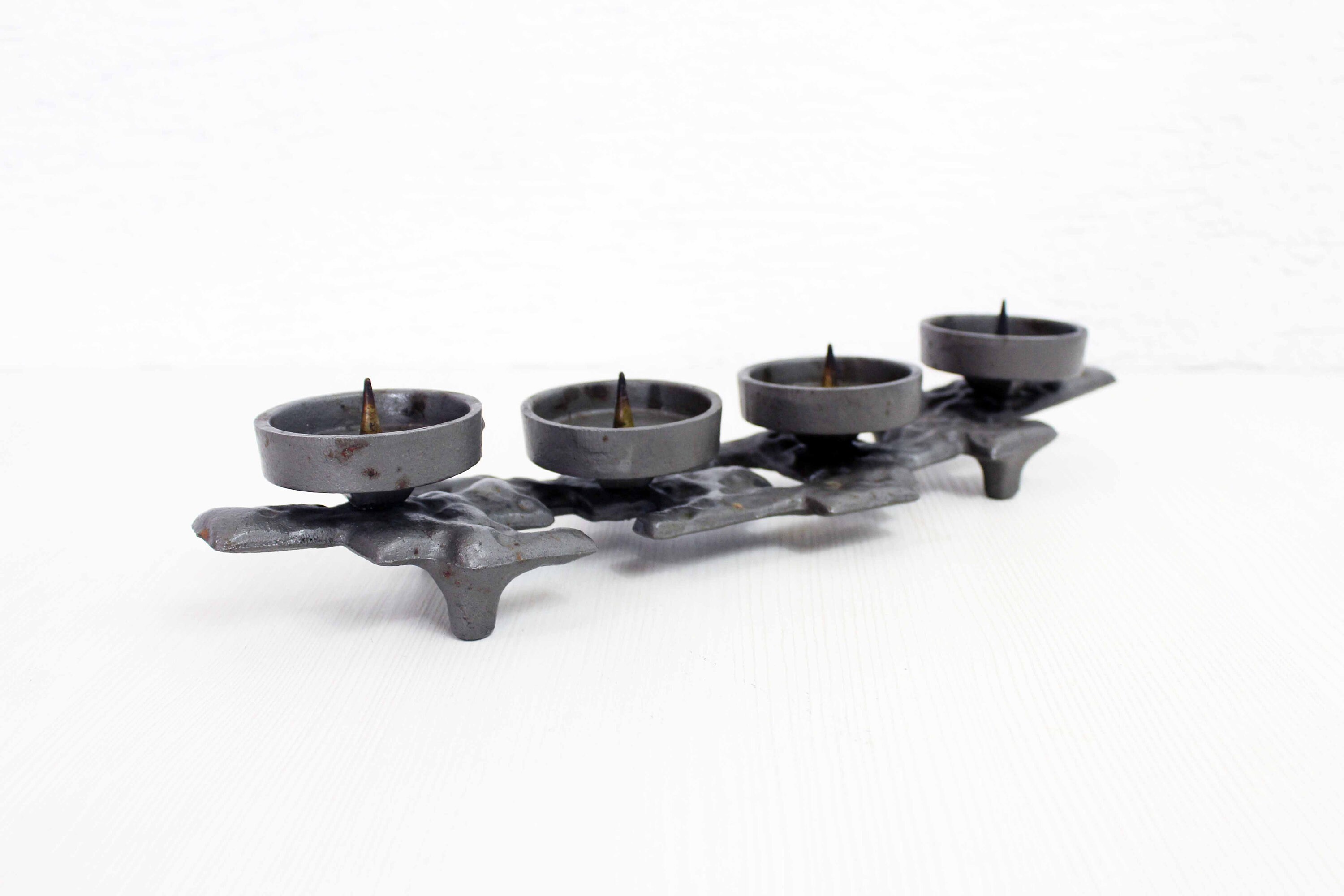 Bougeoir Brutaliste en Fonte Années 50