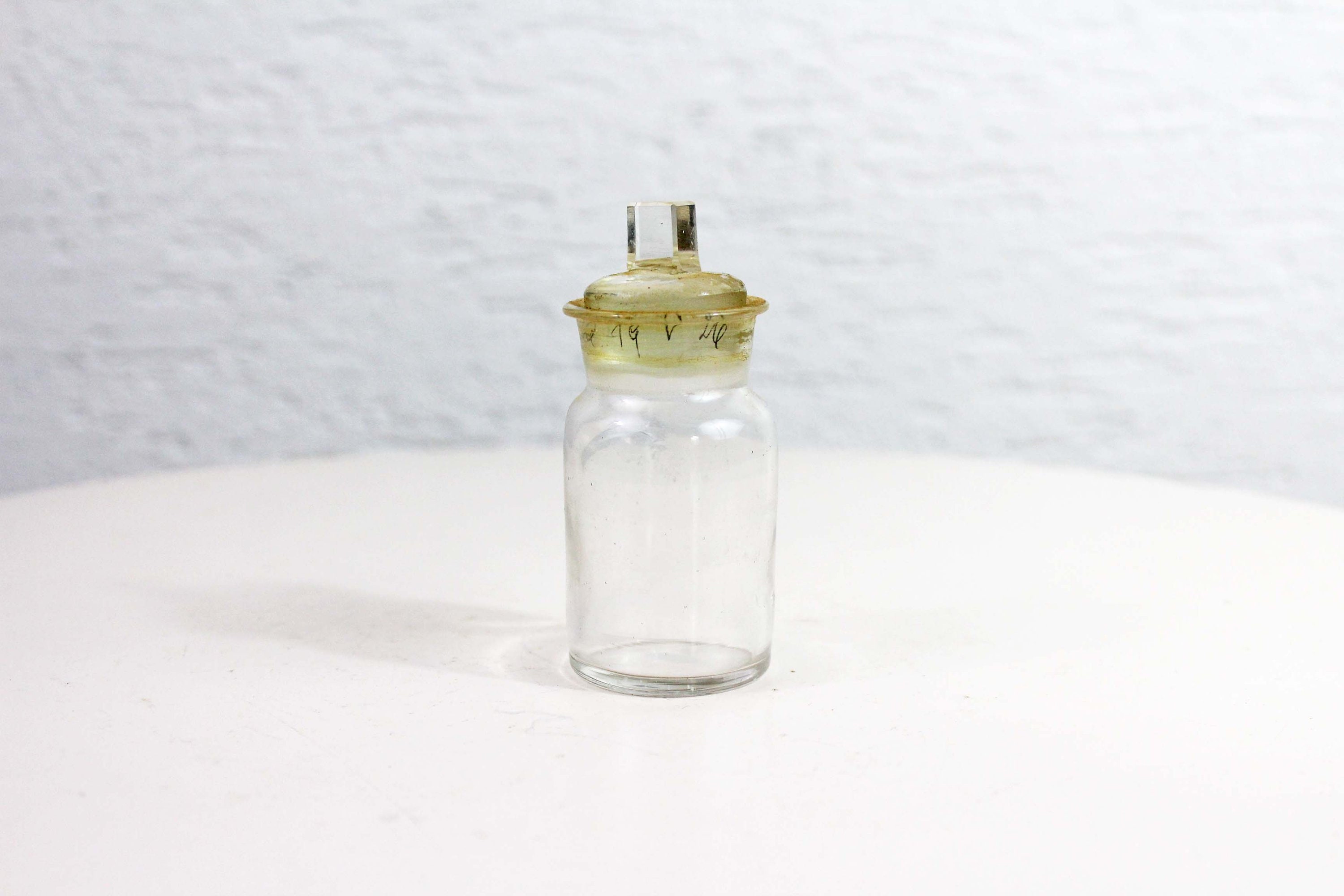 Flacons d'apothicaire en Verre/Pharmacie Vintage 7 Disponibles