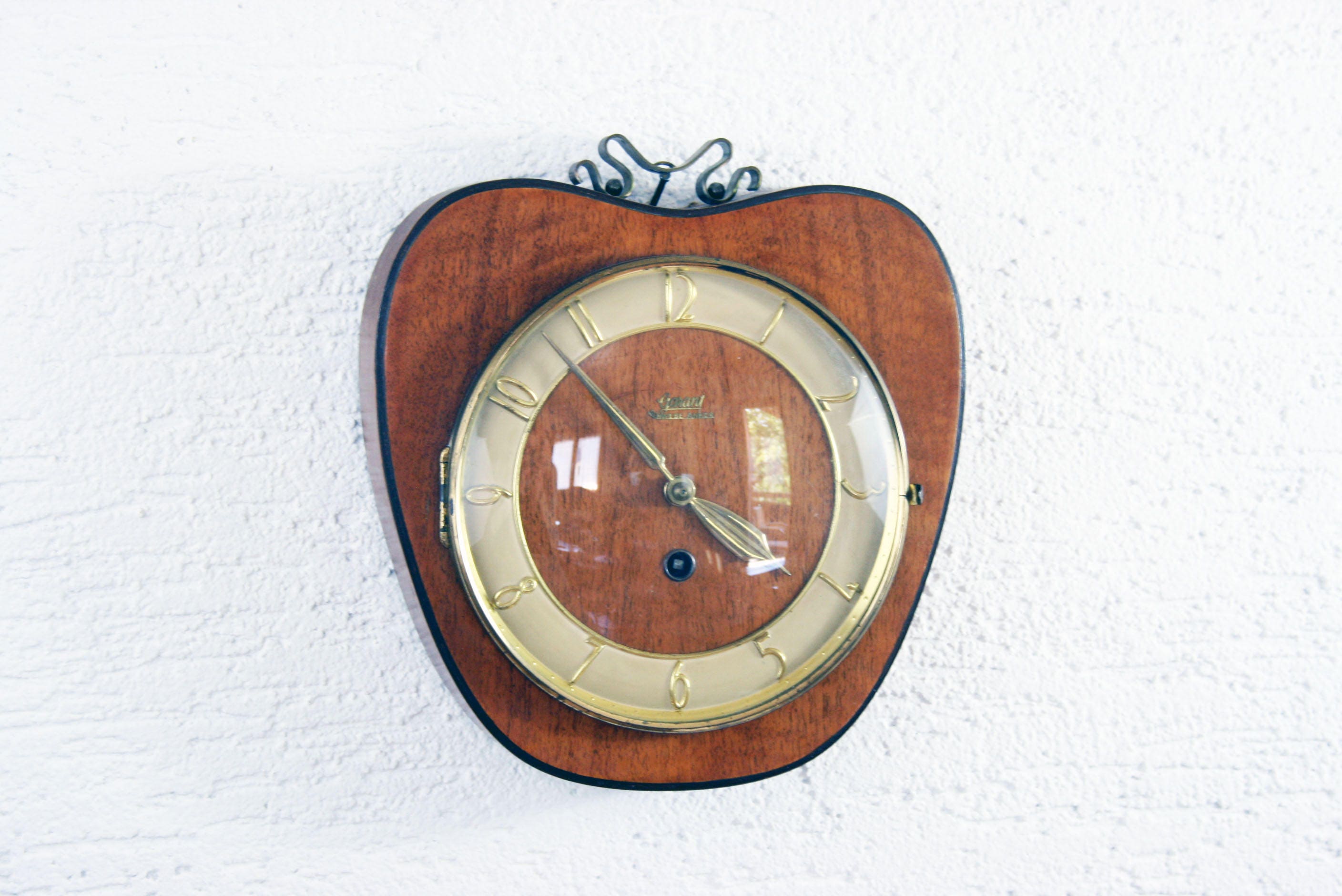 Horloge Pomme Garant