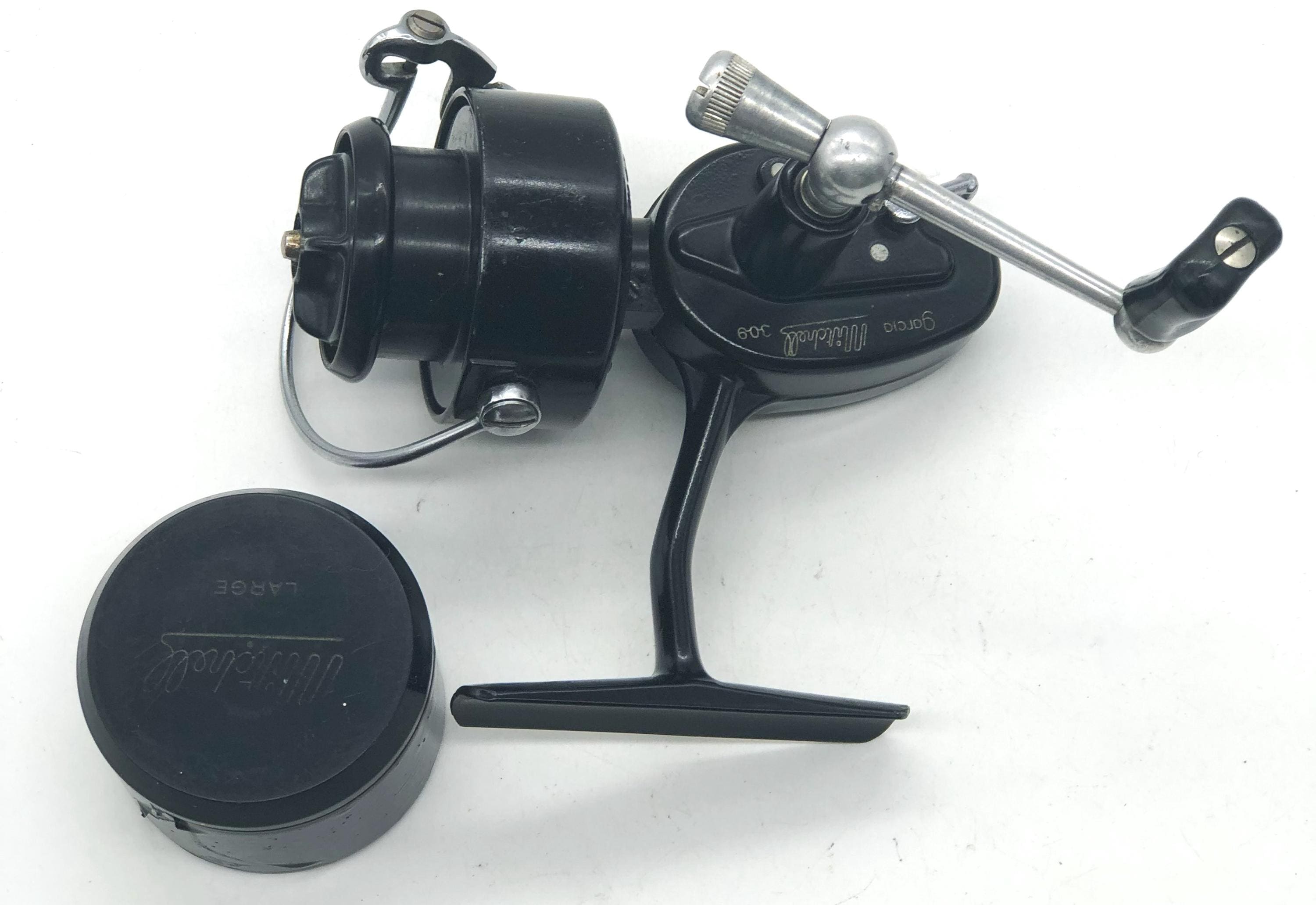 309 baitcast reel General Purpose Level Wind Conventional Inside the Penn Level Wind reels youll find precision machined stainless steel pinion gears with high strength bronze alloy main gears Penn Level Wind 309M Conventional