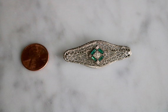 Vintage 10K white gold filigree pin brooch with g… - image 5