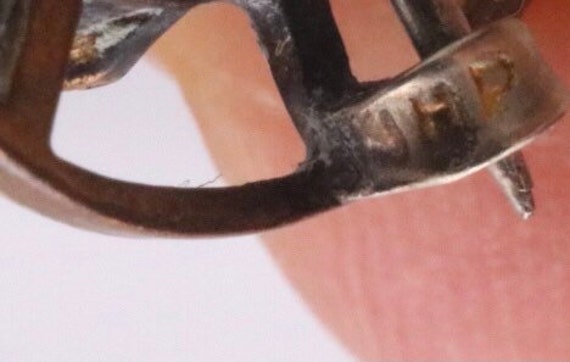 Tiny Art Deco openwork carved shell cameo pin bro… - image 10