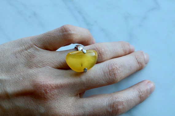 Butterscotch Baltic amber statement ring set in s… - image 1
