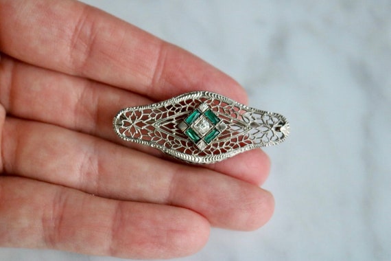 Vintage 10K white gold filigree pin brooch with g… - image 1