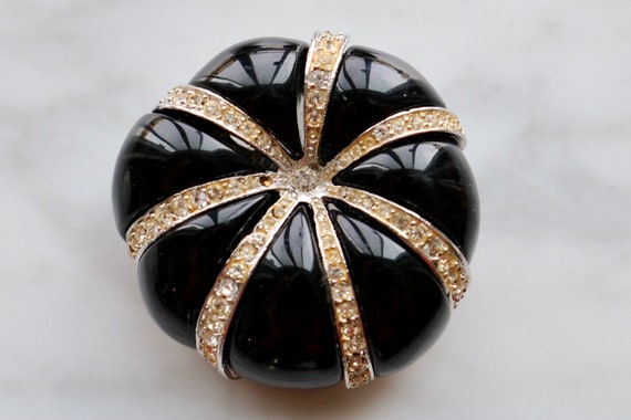 Kenneth Lane vintage large brooch and clip earrin… - image 3