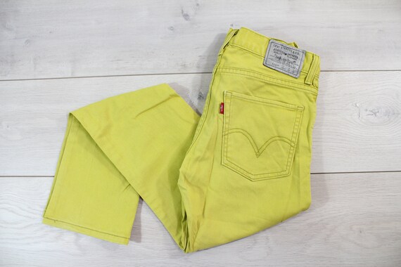 yellow levi jeans