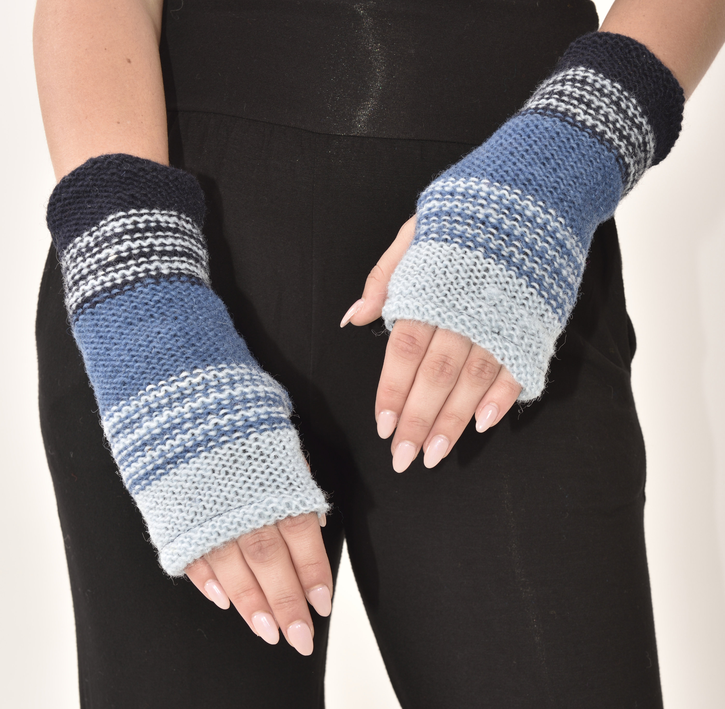 Gloves & Scarves | Cable Knit Leg Warmers