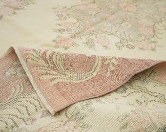 Handwoven Turkish Wool Rug 7x10 / Pale Rose Carpet
